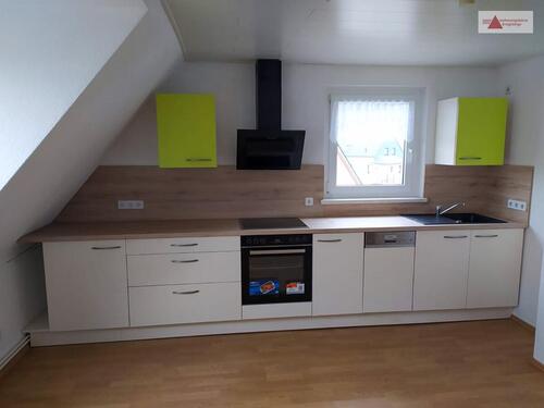 Foto - Frisch saniert – Dachgeschosswohnung auf dem Eichert zu vermieten