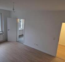 Schöne und sanierte 1-Zimmer Wohnung direkt an der Uni - Hildesheim Itzum-Marienburg