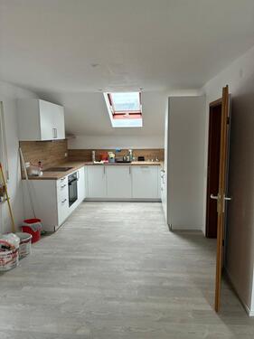 Foto - Komplett renovierte 4-Zimmer DG Wohnung in Steinenbronn