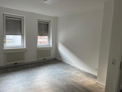 Foto - Moderne und Helle 2-ZKB Wohnung mit 66 m² – komplett renoviert