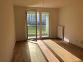 Foto - Helle, moderne 2-Zimmer-Wohnung mit Loggia und TG-Stellplatz