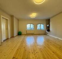 Lichtdurchfluteter Raum in Bestlage am Herzogpark, Bogenhausen - München