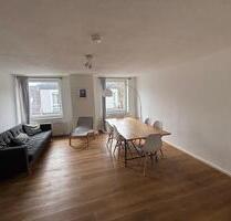 3 Zimmer WHG mitten in Kiel – zentral, ruhig und mit Altbaucharme