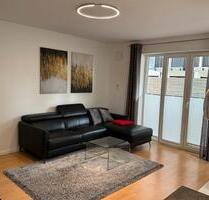 2,5 Zimmer Erdgeschosswohnung mit Garten in München Moosach