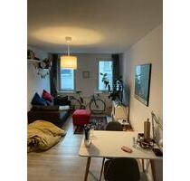 Möblierte 2-Zimmerwohnung in Frankfurt Bockenheim Zwischenmiete - Frankfurt am Main