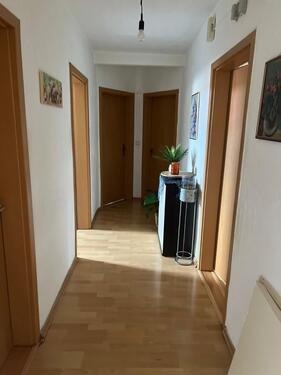 Foto - Etagenwohnung zur Miete in Neustadt an der Weinstraße