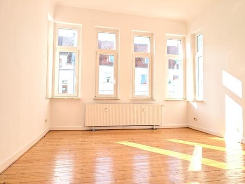 Foto - 4-Zimmer Altbauwohnung im Jugendstilhaus mit EBK *WG-geeignet*