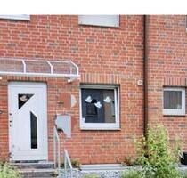 Reihenmittelhaus WG geeignet Vermietung ab 01.12.26 Schildesche - Bielefeld