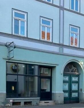 Foto - Büro, Laden im Zentrum von Eisenach (ca. 230 m²) mit Sitzgelegenheiten und Grünfläche im Innenhof