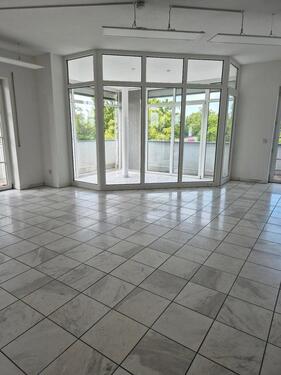 Foto - Gewerblich vermietbare Wohnung Büro in Ingolstadt Süd
