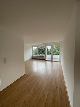 Foto - Helle 4-Zimmer-Wohnung Endetage mit zwei Balkonen in Reinbek