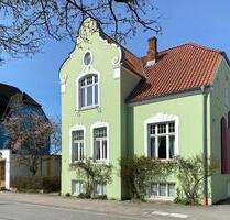 Schöne 3-Zimmer Wohnung in Jugendstilvilla - Eutin