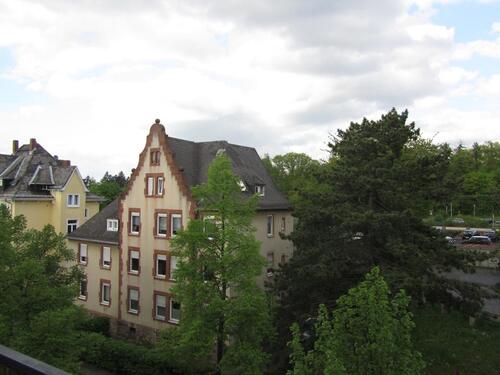 Foto - Schöne Obergeschosswohnung mit großem Balkon in sanierter Jugends