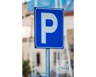 Aussenstellplatz-Nr. 3 in Friedrichsdorf, Ostpreussenstr. 26 wartet auf Ihr Auto!