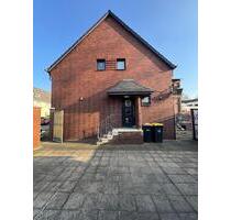 Einfamilienhaus mit Garten zu vermieten in Köln-Worringen