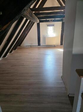 Foto - 4 Zimmer Maisonettenwohnung zur Miete in Frickenhausen
