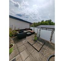 moderne 2-Zi. Whg im DG mit größem Balkon, Aufzug, TG - Braunschweig Wabe-Schunter-Beberbach
