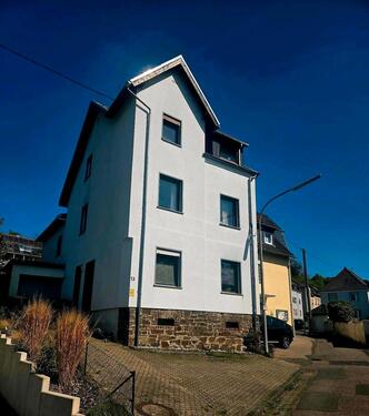 Foto - Einfamilienhaus mit Einliegerwohnung und attraktiver Rendite