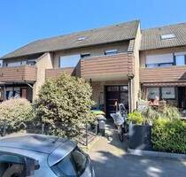 Großzügiges 150 qm Reihenmittelhaus, saniert, zentral gelegen - Lingen (Ems)