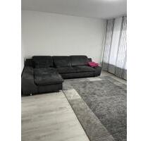 Sehr schöne 3 ZI-Wohnung mit gr. Balkon in Lage