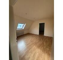 2,5 Z. DG Wohnung Hambornerstr.19 MH 690€ WM - Mülheim an der Ruhr Rechtsruhr-Nord