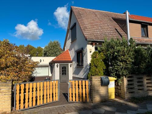Foto - Haus in Pankow - Sie zahlen nur das 630qm Grundstück!