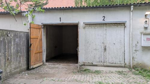 Foto - Garage Reeperbahn 25, 24143 Kiel: PKWMotorrad, sofort frei!