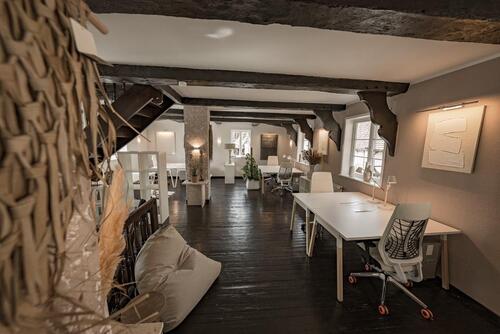 Foto - Vollmöblierte Bürofläche in historischem Denkmal-Objekt