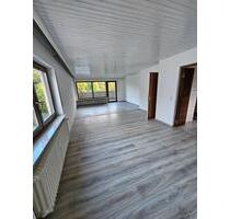 Schöne 4 Zimmerwohnung im OG mit Balkon - Kirchardt