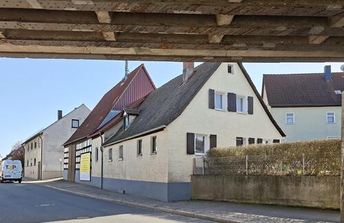 Foto - 6 Zimmer Einfamilienhaus zum Kaufen in Eckental