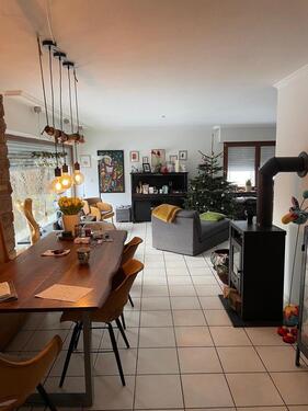 Foto - Freistehender Bungalow mit Garage zu vermieten in Düren Gürzenich