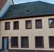 Attraktives Wohn- und Geschäftshaus im Zentrum von Borna