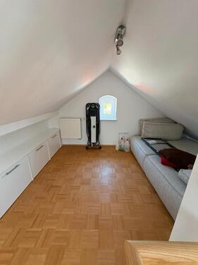 Foto - Dachgeschoßwohnung in Pastetten zur Miete