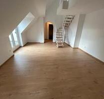 1,5 Zi. Maisonette-Wohnung mit Küche Nähe Klinikum Fürth - Nürnberg Erlenstegen