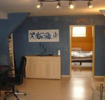 Für 6 Monate zu vermieten: Sehr schöne Dachstudio-Wohnung - Berlin Treptow-Köpenick