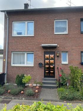 Foto - Haus mit Kaufgrundstück - 379.000,00 EUR Kaufpreis,