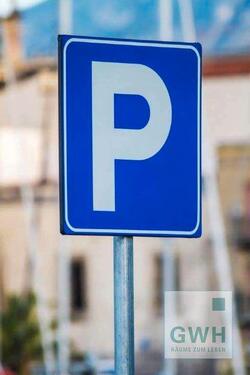 Foto - Seltene Gelegenheit: Stellplatz in Rödelheim!