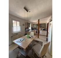 Helle 3 Zimmer Wohnung mit Balkon (Stuttgart Wangen)