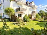 Foto - Traumhafte Gartenwohnung mit großer Terrasse - 3 Zi. EG in Ruhige