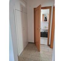 Möbliertes Zimmer mit Vorraum und eigenem WC - Ebersberg