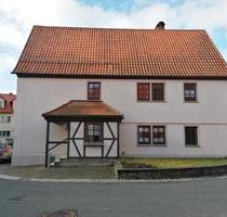 Einfamilienhaus mit viel Platz, Scheune & Garage, ruhige Lage - Fladungen