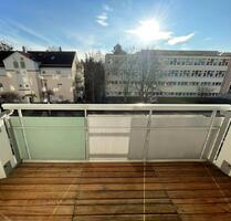 Sonnige 3-Zi.-Wohnung mit Balkon & Lift in Leubnitz-Neuostra - Dresden Prohlis Sonnige 3-Zi.-Wohnung mit Balkon & Lift in Leubnitz-Neuostra - Dresden Prohlis