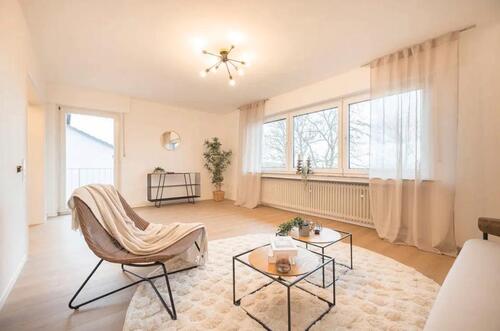 Foto - 6.5 Zimmer Mehrfamilienhaus, Wohnhaus in Arnsberg