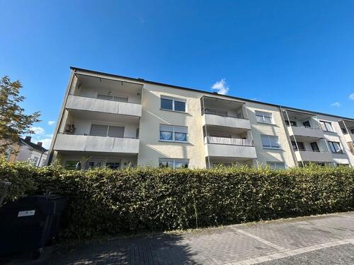 Foto - Erhöhtes Erdgeschoss: 3-Zimmer-Wohnung mit Balkon in Alt-Arnsberg