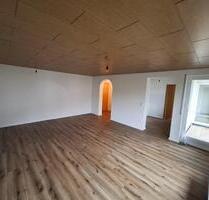 renovierte, helle 2-Zi-Wohnung in Leutenbach-Nellmersbach - Weissach im Tal