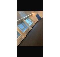 Vielseitig nutzbare Gewerbefläche im Herzen von Pforzheim - Neulußheim