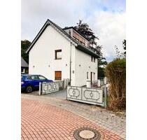 Einfamilienhaus mit separater Einliegerwohnung auf 2.386 m² - Wermelskirchen
