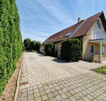 Mehr Generationen Haus - 945.000,00 EUR Kaufpreis, ca.  360,00 m² in Moosburg an der Isar (PLZ: 85368)