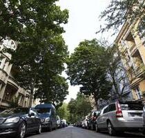 Wohnen mit Stil: 2-Zimmer-Wohnung in Berlin Am Treptower Park