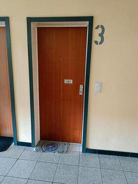 Foto - 1 Zimmer,Küche,Diele,Bad,Balkon,Keller,Tiefgarage, 42m2.Bj1976